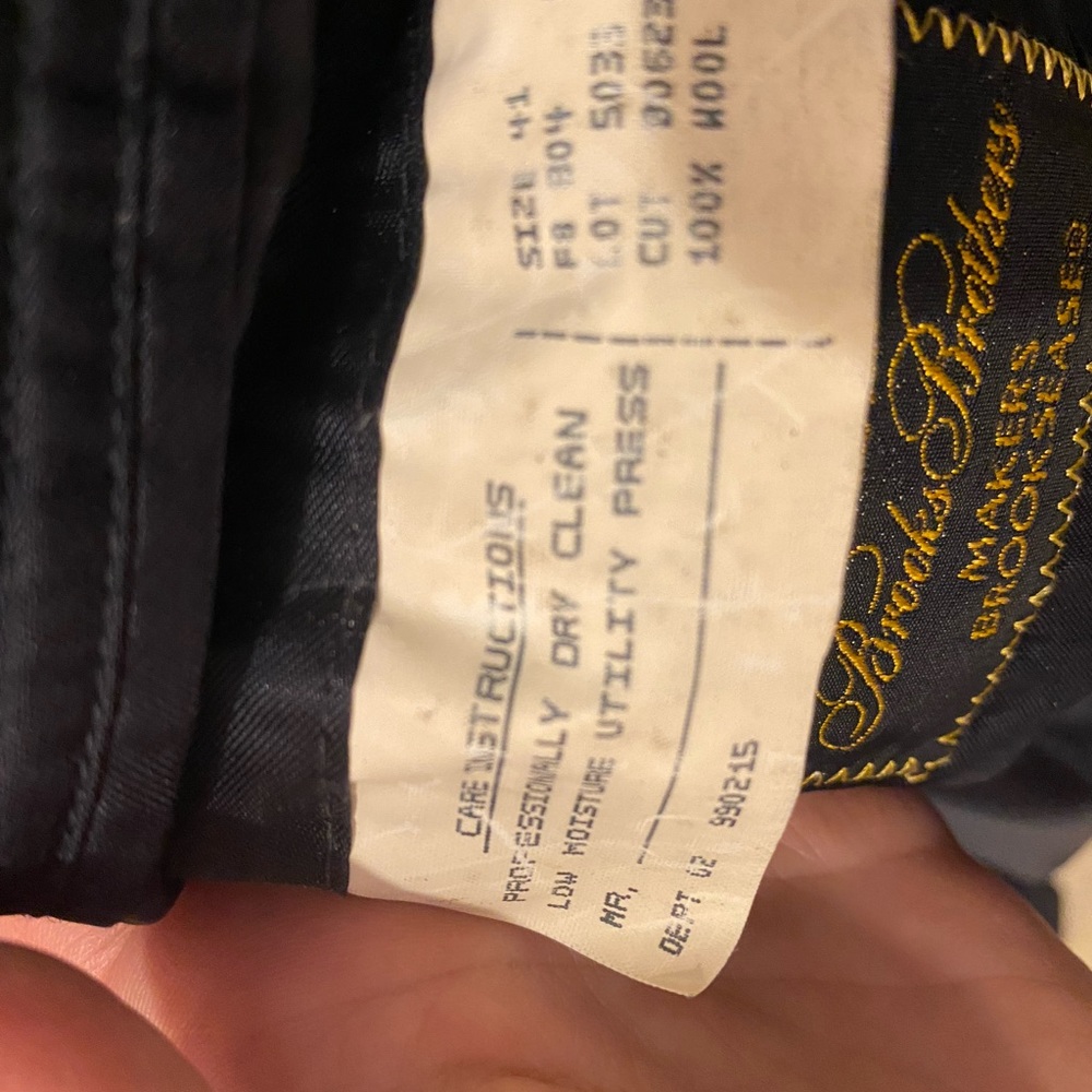 Suit - Picture 4 of 4